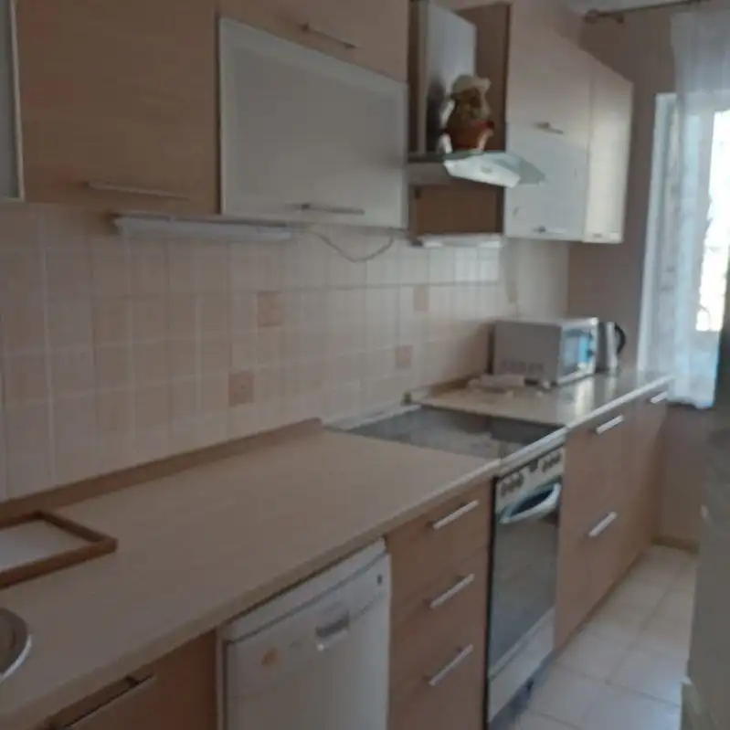 Сдам 3-х комнатную квартиру с мебелью и техникой - Аренда жилья (Недвижимость) в Иркутская Обл.