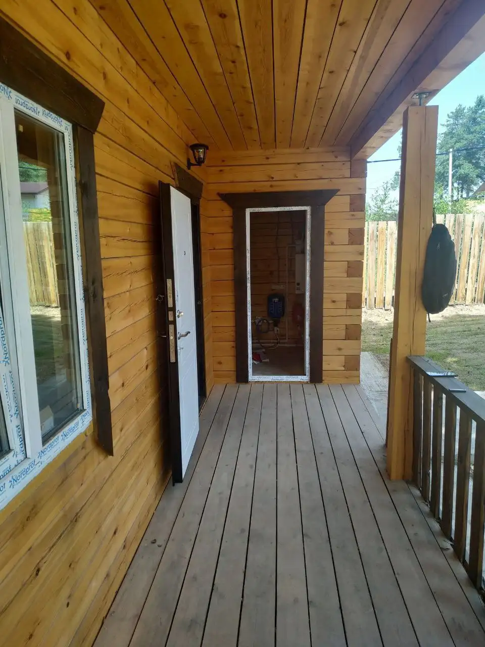 Продам дом с гаражом и участком 10 соток в Карлуке - Недвижимость в Карлук