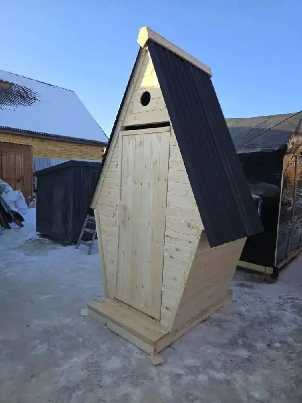 Туалет ромб в наличии - Недвижимость в Иркутская Обл.