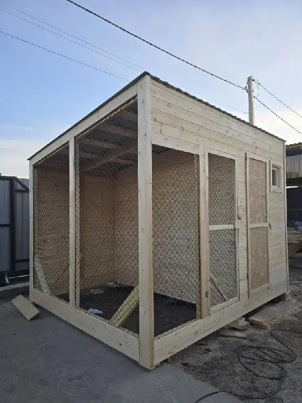 Продажа зимнего курятника 2,5м на 3м - Хозяйственные постройки (Для дома и дачи) в Иркутская Обл.