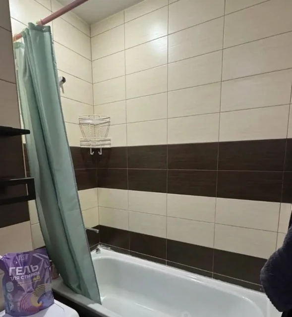 Сдам квартиру на Пискунова 142/5 - Комнаты в Иркутск