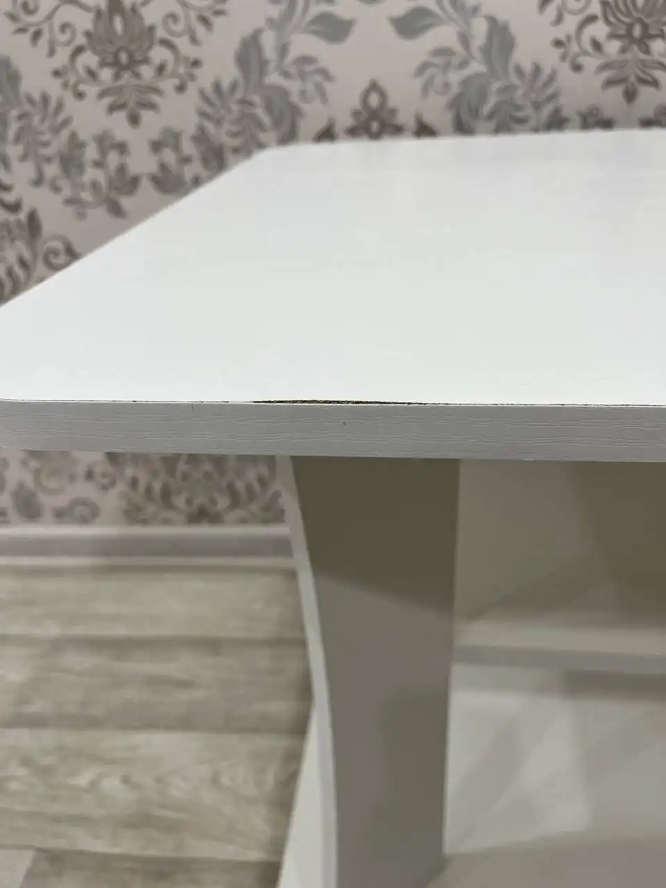 Продам журнальный столик