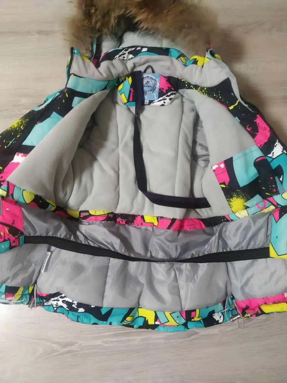 Продам новый детский раздельный комбинезон