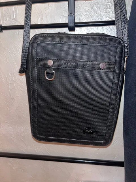 Сумка Lacoste для прогулки, учебы и работы - Украшения в Саратов