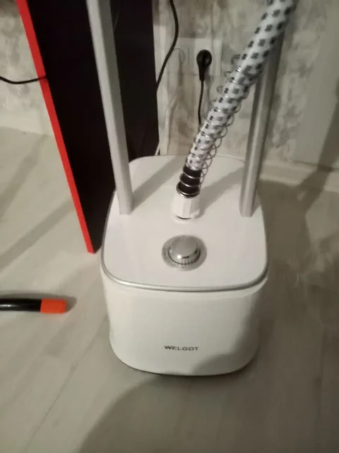 Продам утюг Red Solution и отпариватель Welgot с гладильной доской - Товары для дома и дачи в Саратов