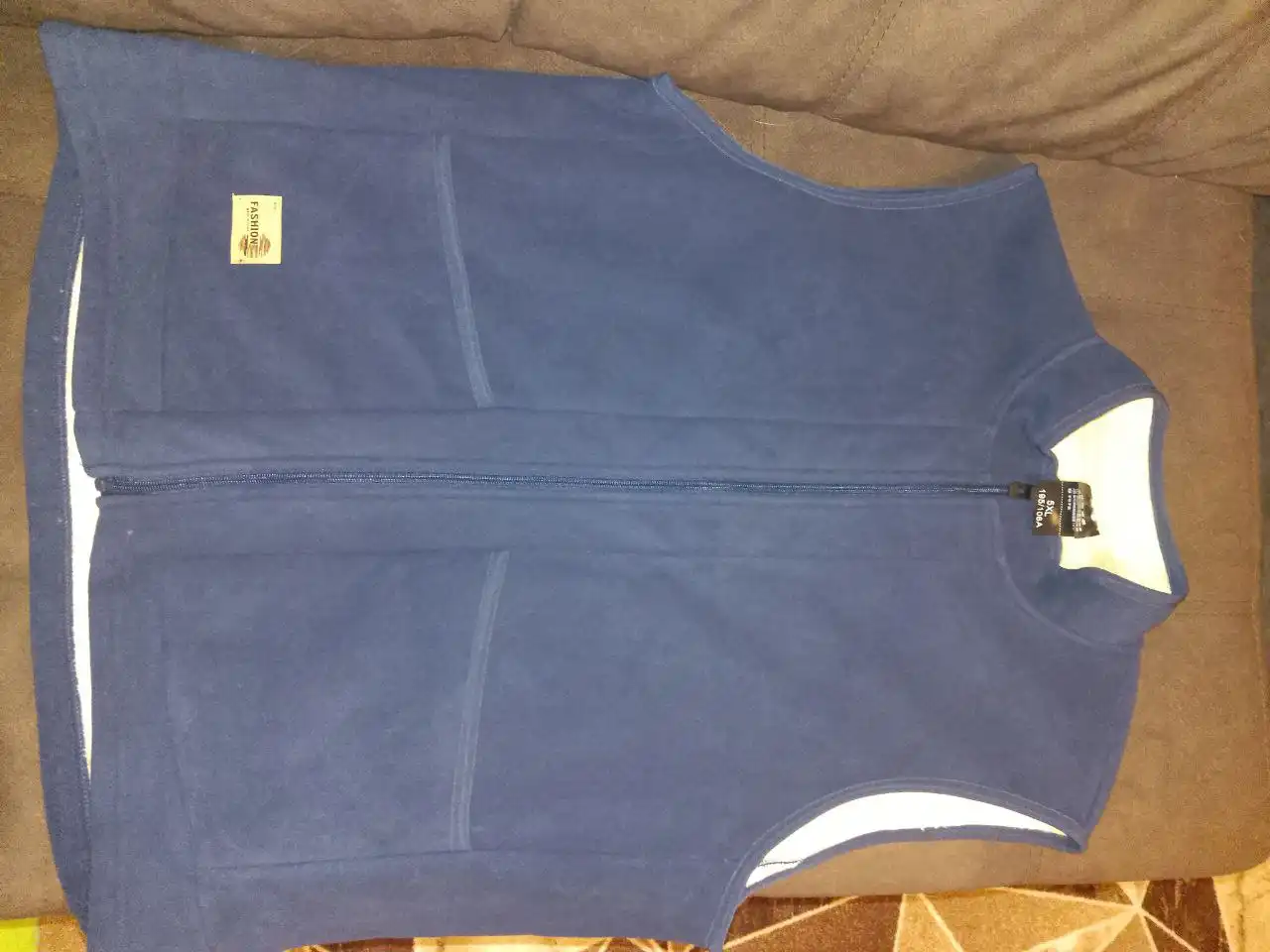 Жилет утепленный новый 58-60