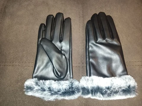 Перчатки новые - Разное в Саратов