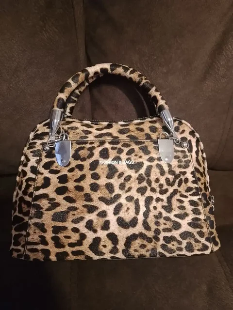 Женская сумка новая - Одежда в Энгельс