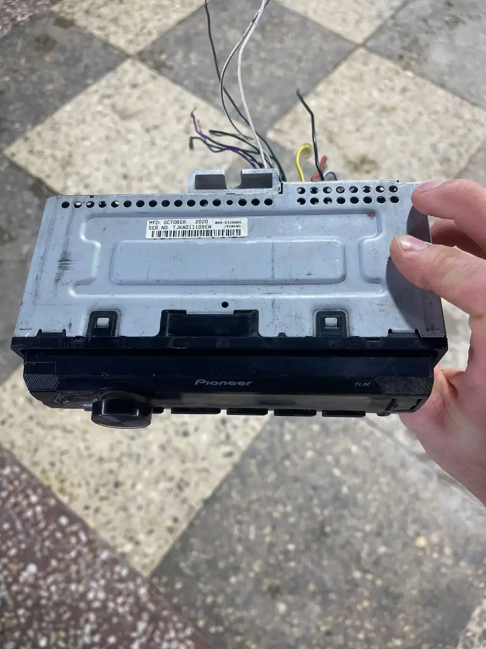 Рабочий смартфон в хорошем состоянии