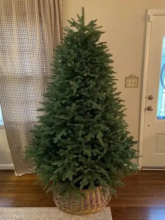 Продам ёлочку