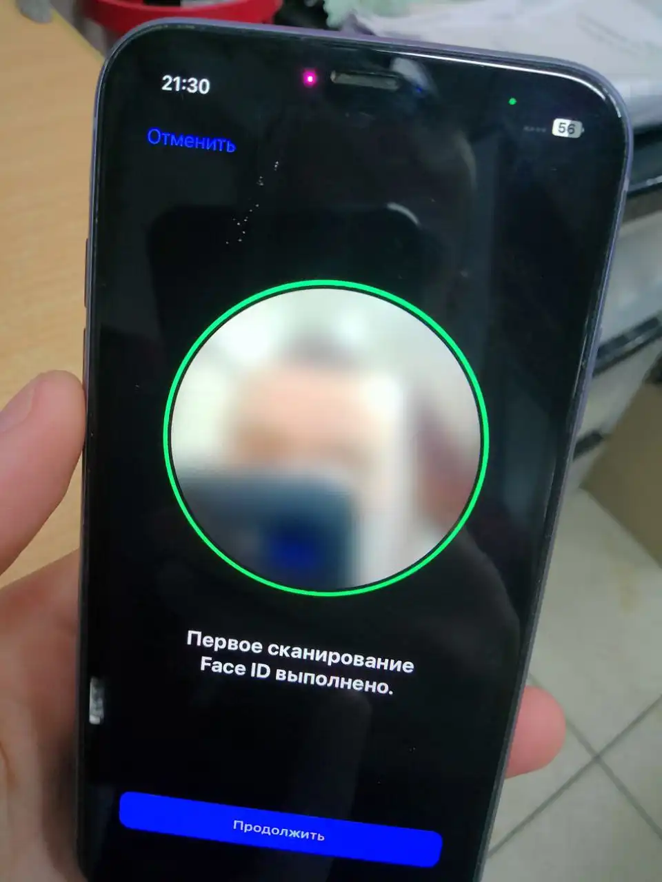 Продам Айфон 11 64 Гб в хорошем состоянии - Смартфоны (Электроника) в Саратов