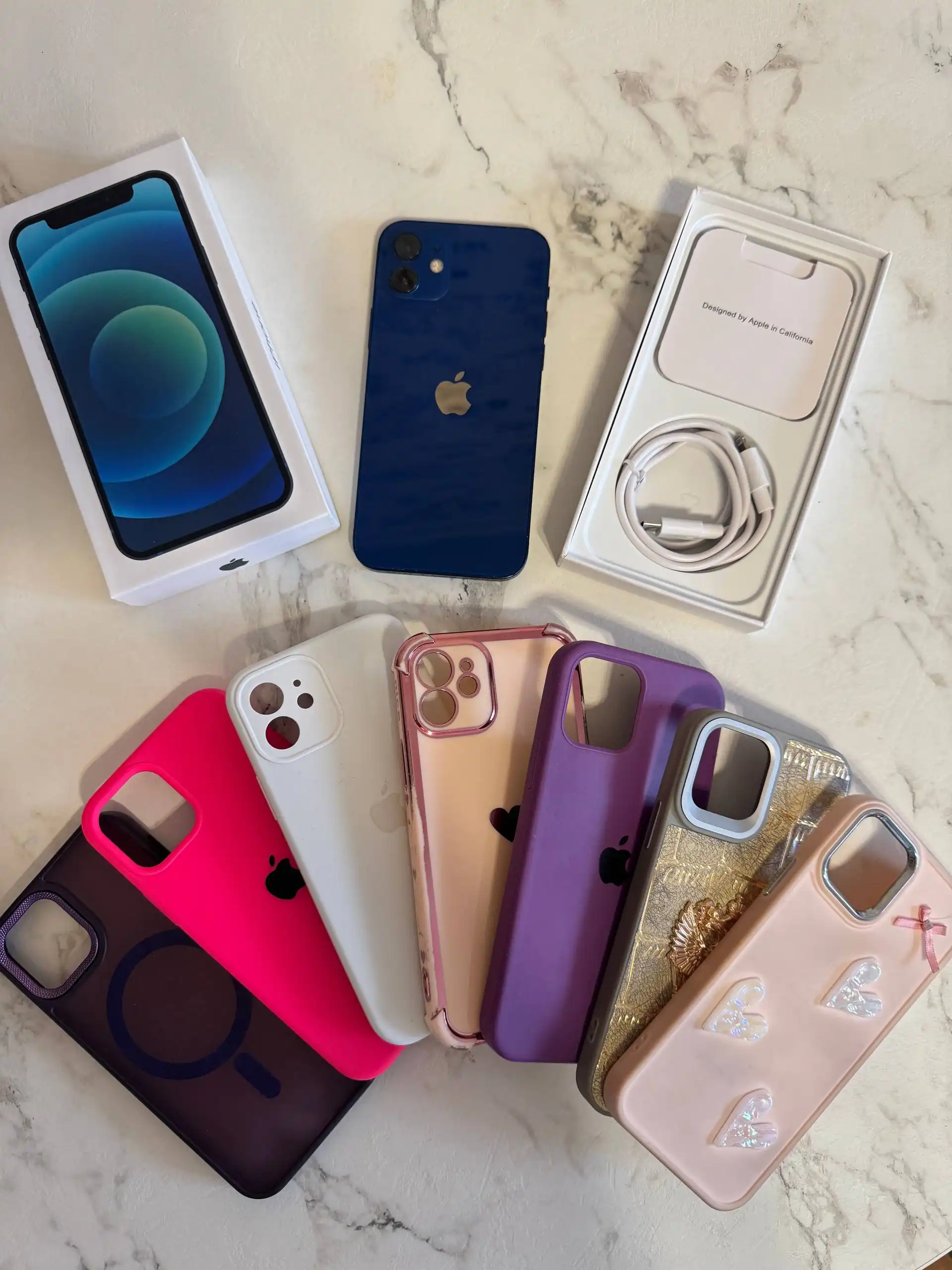 Продам iPhone 12 в отличном состоянии - Смартфоны (Электроника) в Саратов