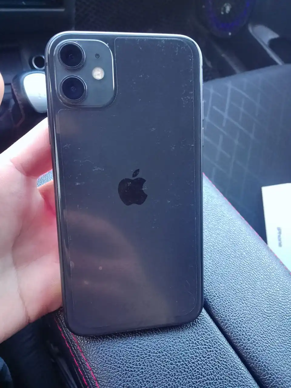 Продам айфон 11 на 128 Гб - Смартфоны (Электроника) в Саратов