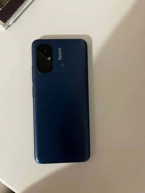 Продам Xiaomi Redmi 12C 3/64 - Смартфоны в Саратов