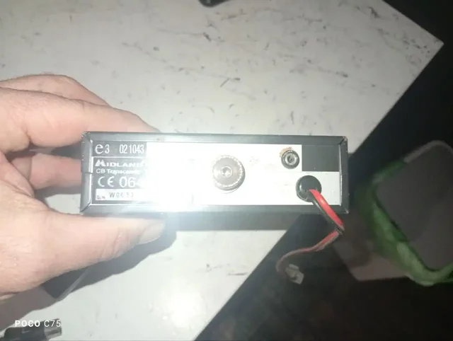 Продам рацию без антенны - Смартфоны и телефоны в Саратов