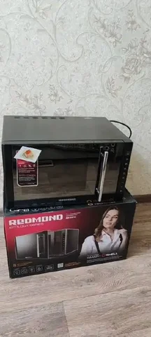 Микроволновая печь Redmond в рабочем состоянии - Бижутерия в Саратов