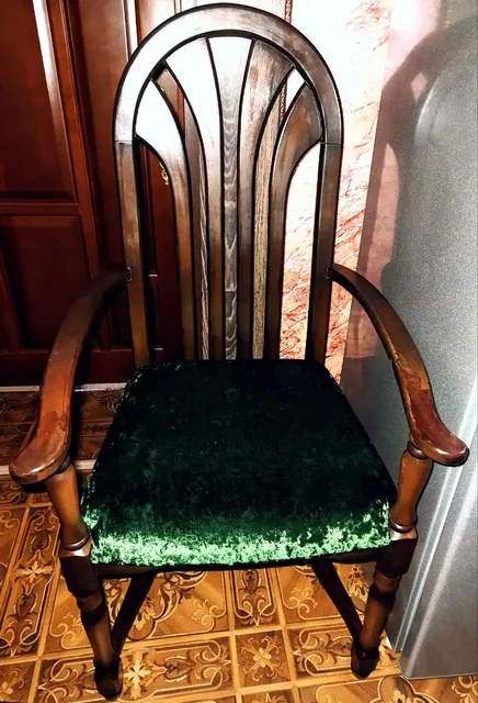 Продам стул-кресло из массива дерева - частное объявление в Энгельс