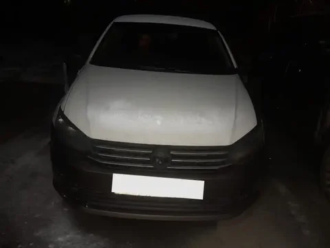 Volkswagen Polo 2016 - Авто в Москва