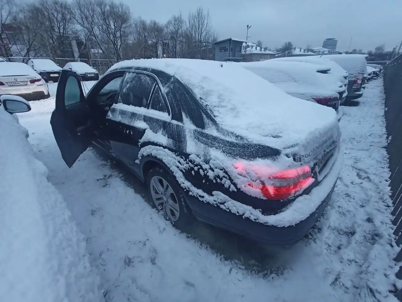 Mercedes-Benz E-Class 2011 на торгах по банкротству