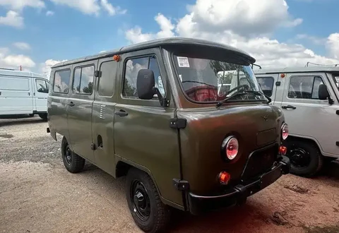 Новый УАЗ 3909 - Авто в Москва