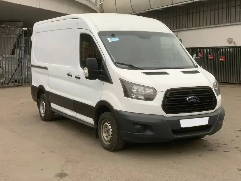 Ford Transit 2021 года с пробегом 179600 км