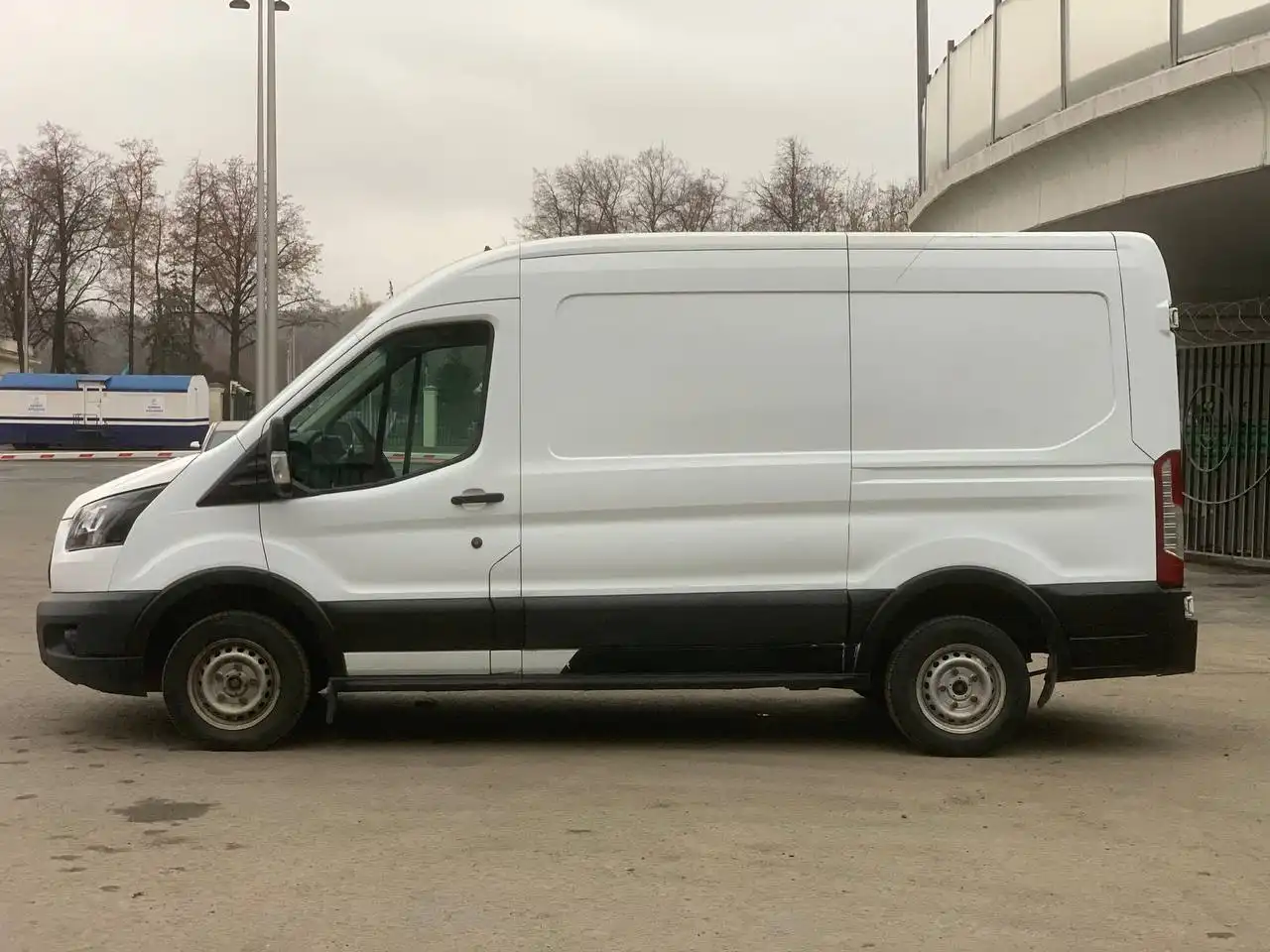 Ford Transit 2021 года с пробегом 179600 км