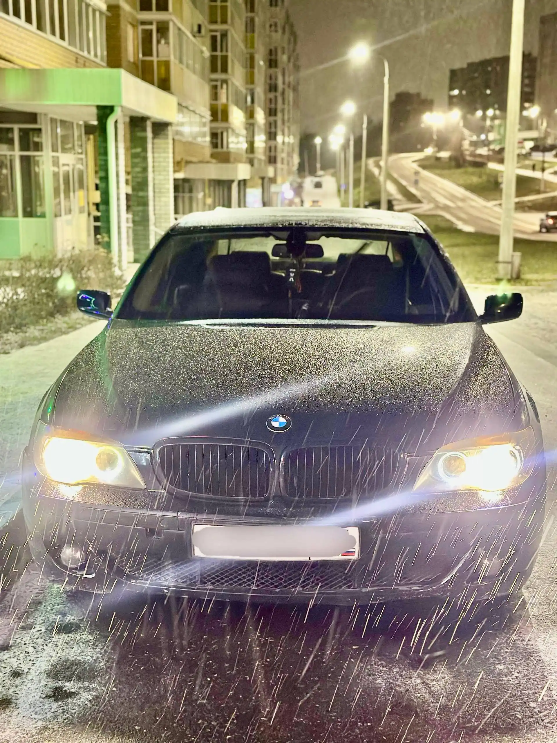 BMW 7 серии 2005 года 750Li AT