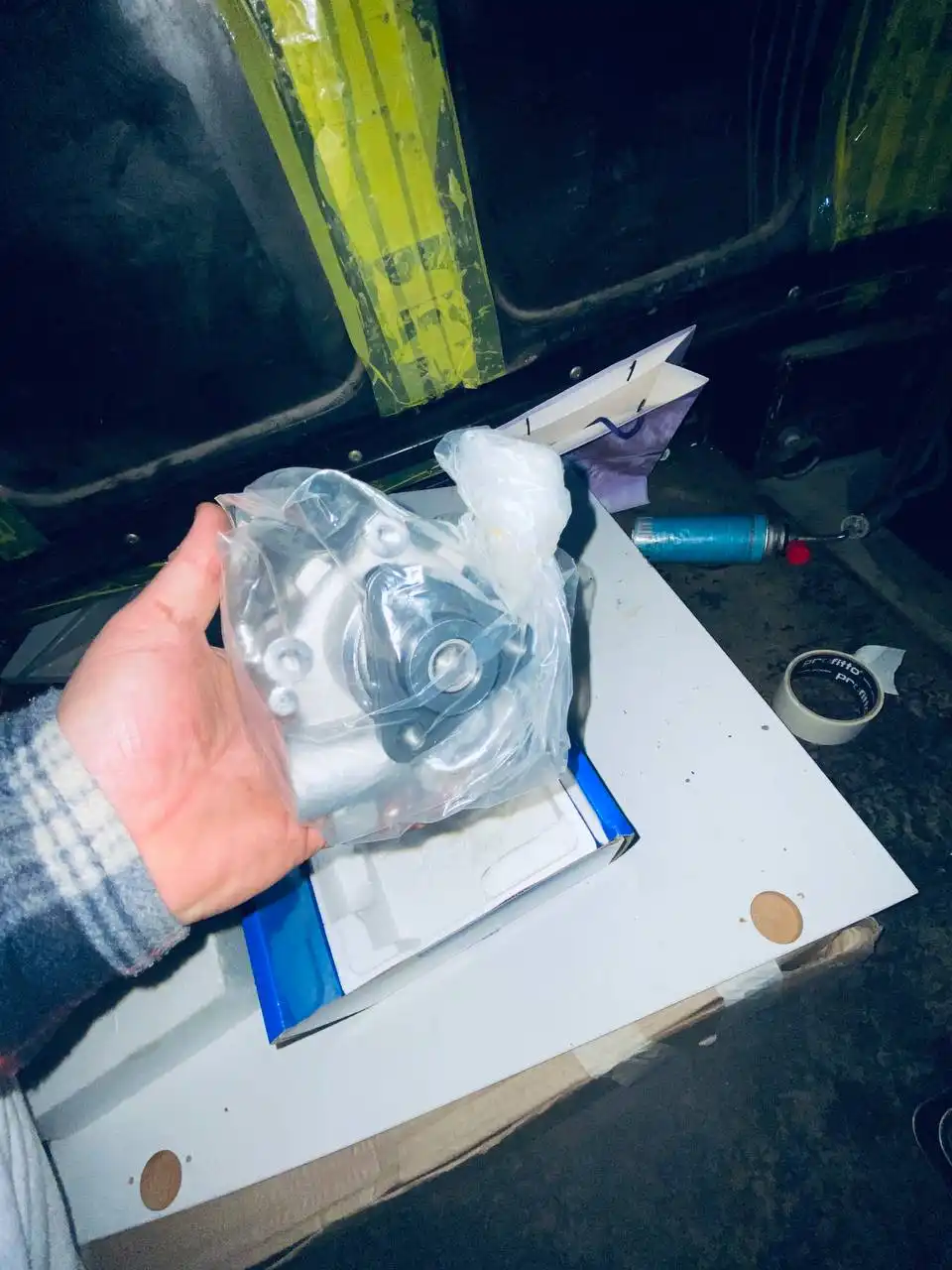 Продажа новых запчастей для авто ВАЗ и других