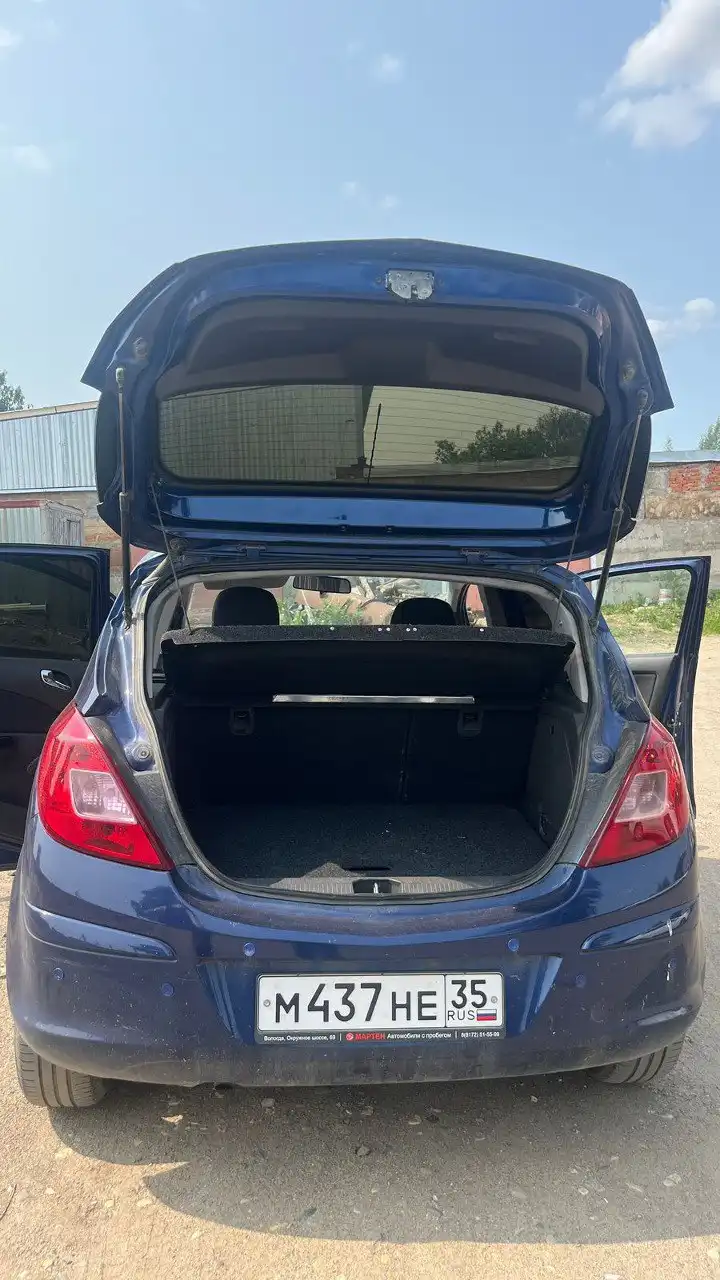 Opel Corsa 2008 года на торгах по банкротству - Авто в Вологодская область
