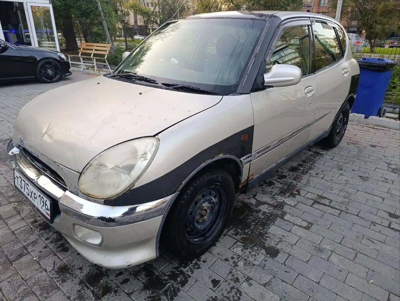 Автомобиль СТС 1999 года на ходу