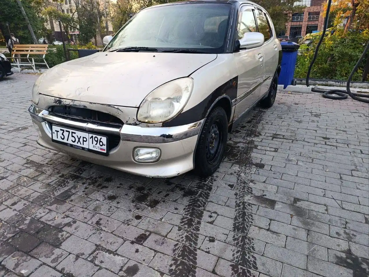 Автомобиль СТС 1999 года на ходу