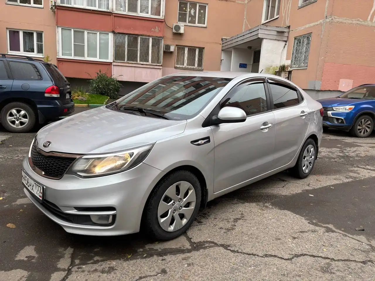 Продажа Kia Rio 2015 года с АКПП