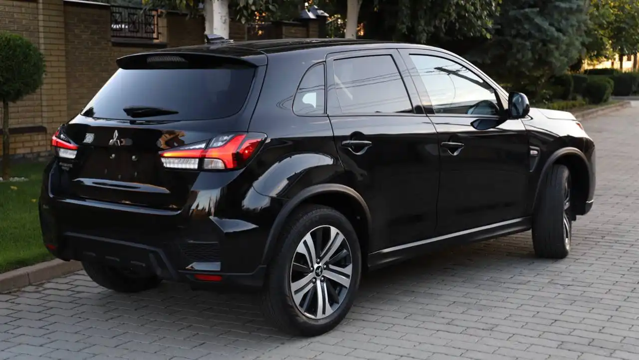 Mitsubishi Outlander Sport 2021