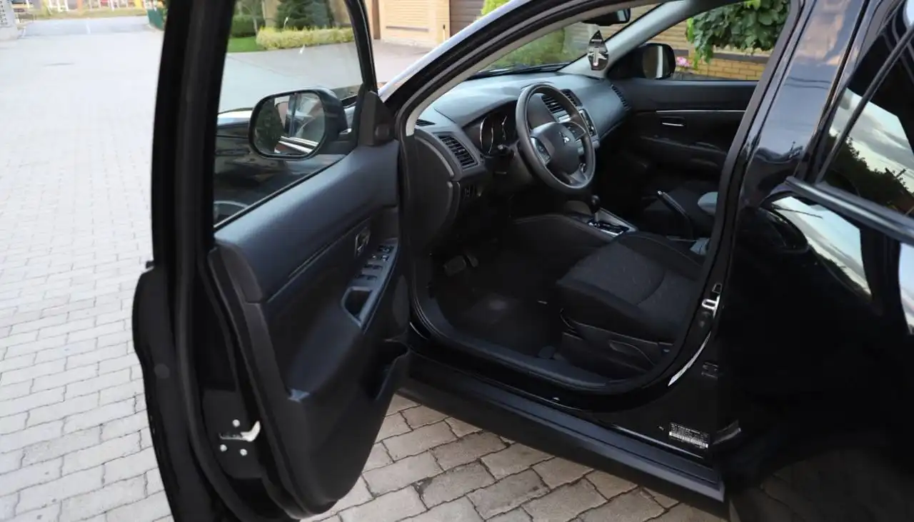 Mitsubishi Outlander Sport 2021