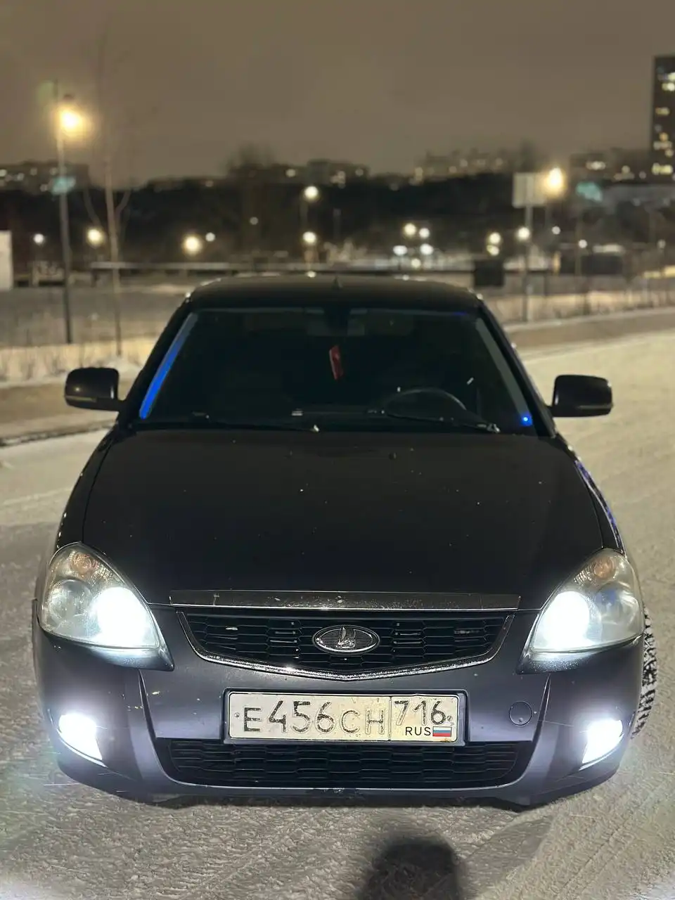 Продам Lada Priora 2 2014 года в максимальной комплектации