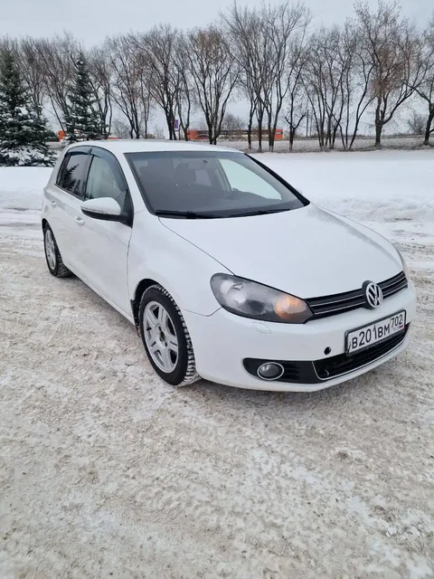 Volkswagen Golf 2011 года в Набережных Челнах - Авто в Набережные Челны