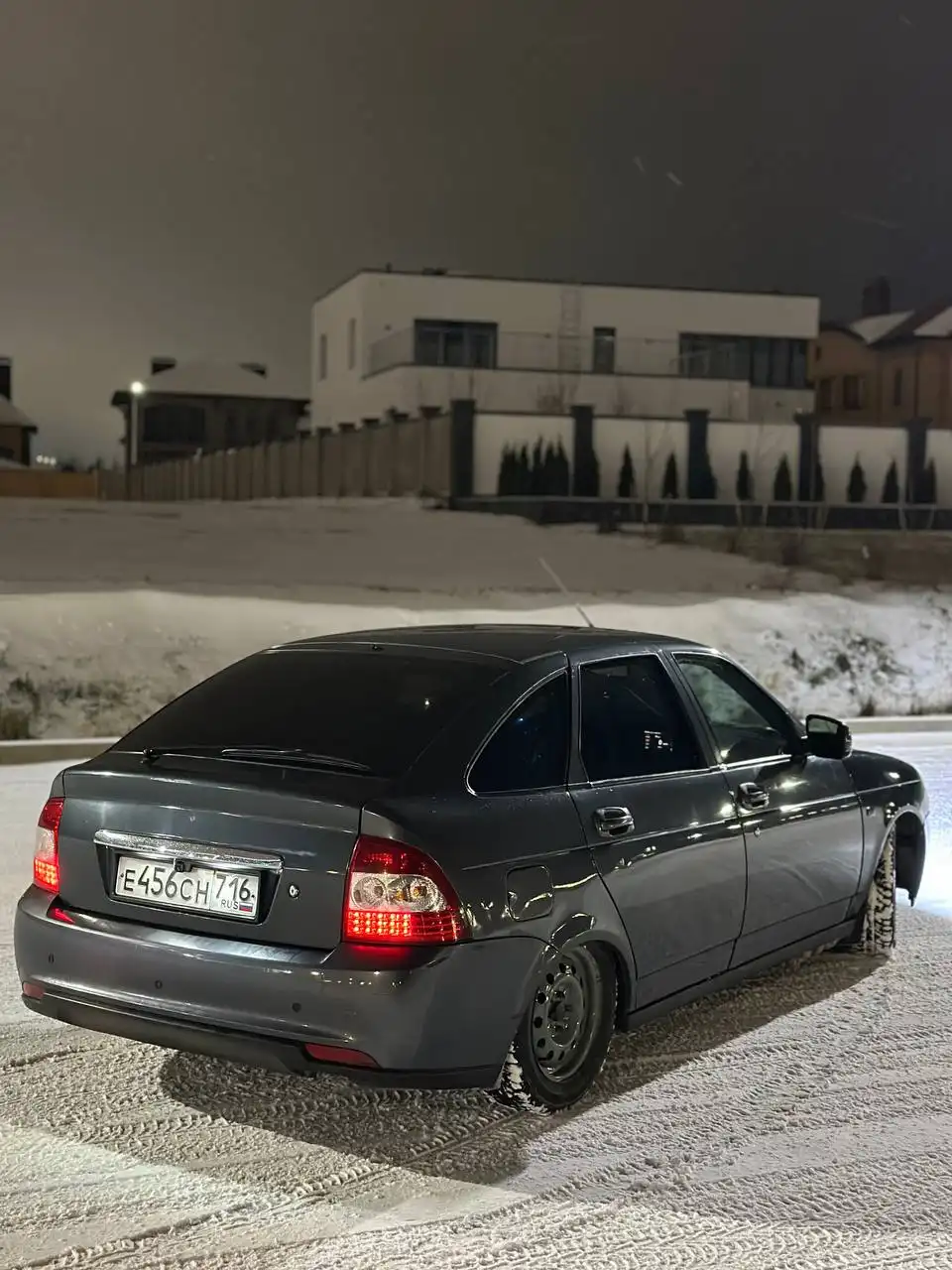 Продам Lada Priora 2 2014 года в отличном состоянии