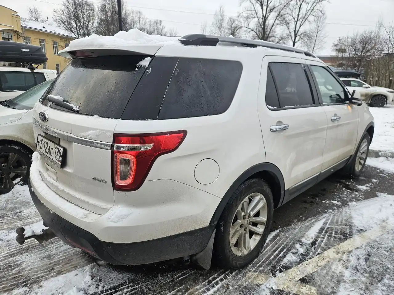 Ford Explorer 2012 г.в. в Санкт-Петербурге