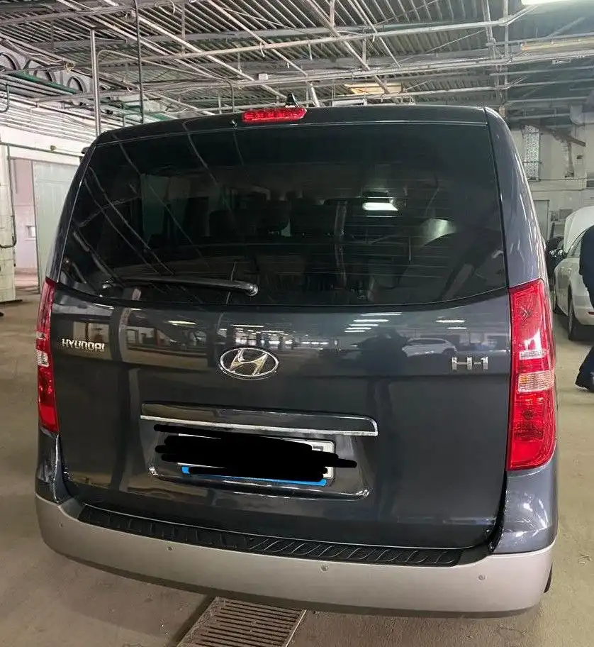 Hyundai H1 2019 автомат дизель