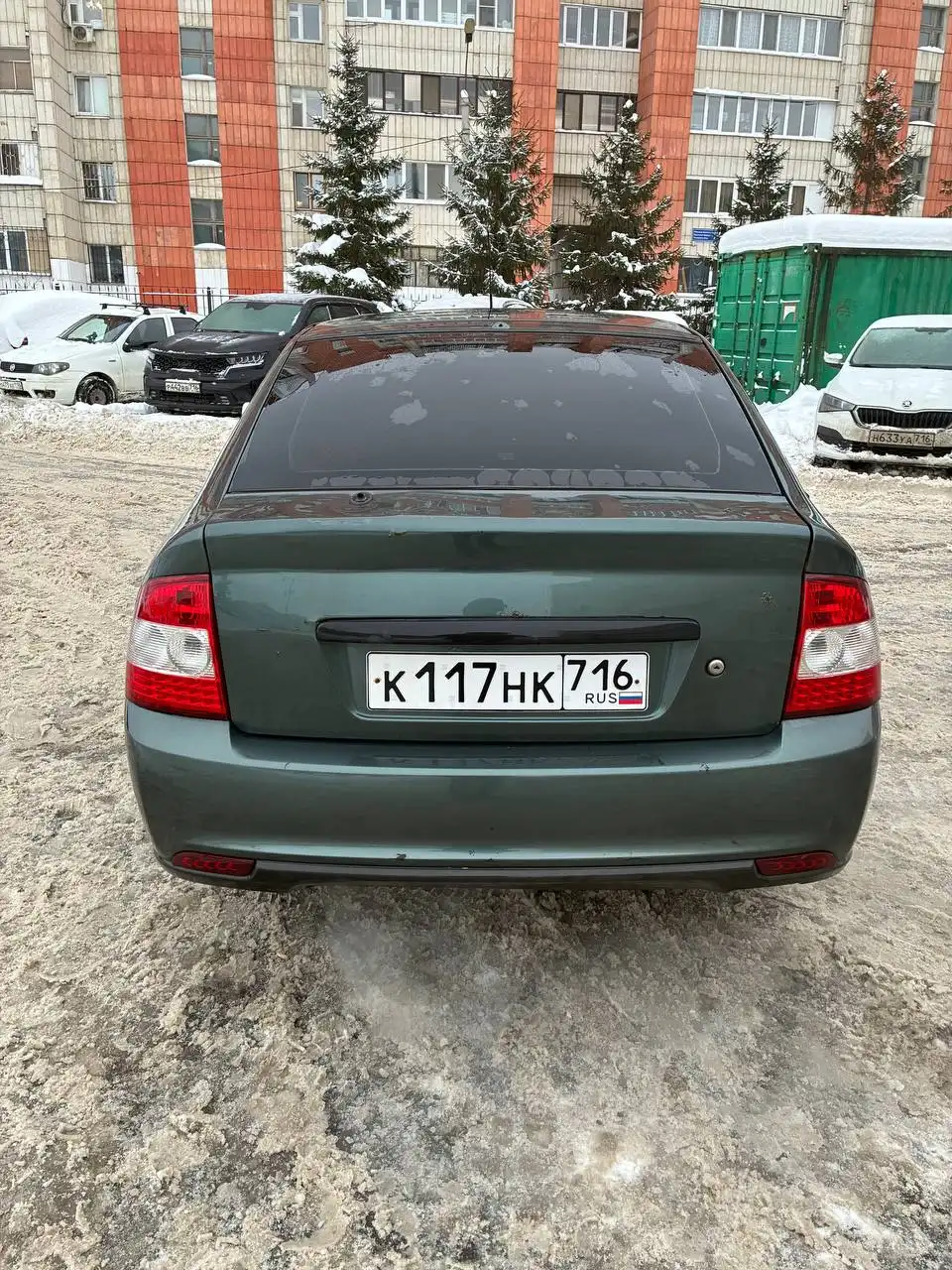 Приора 2010 года в люксовой комплектации