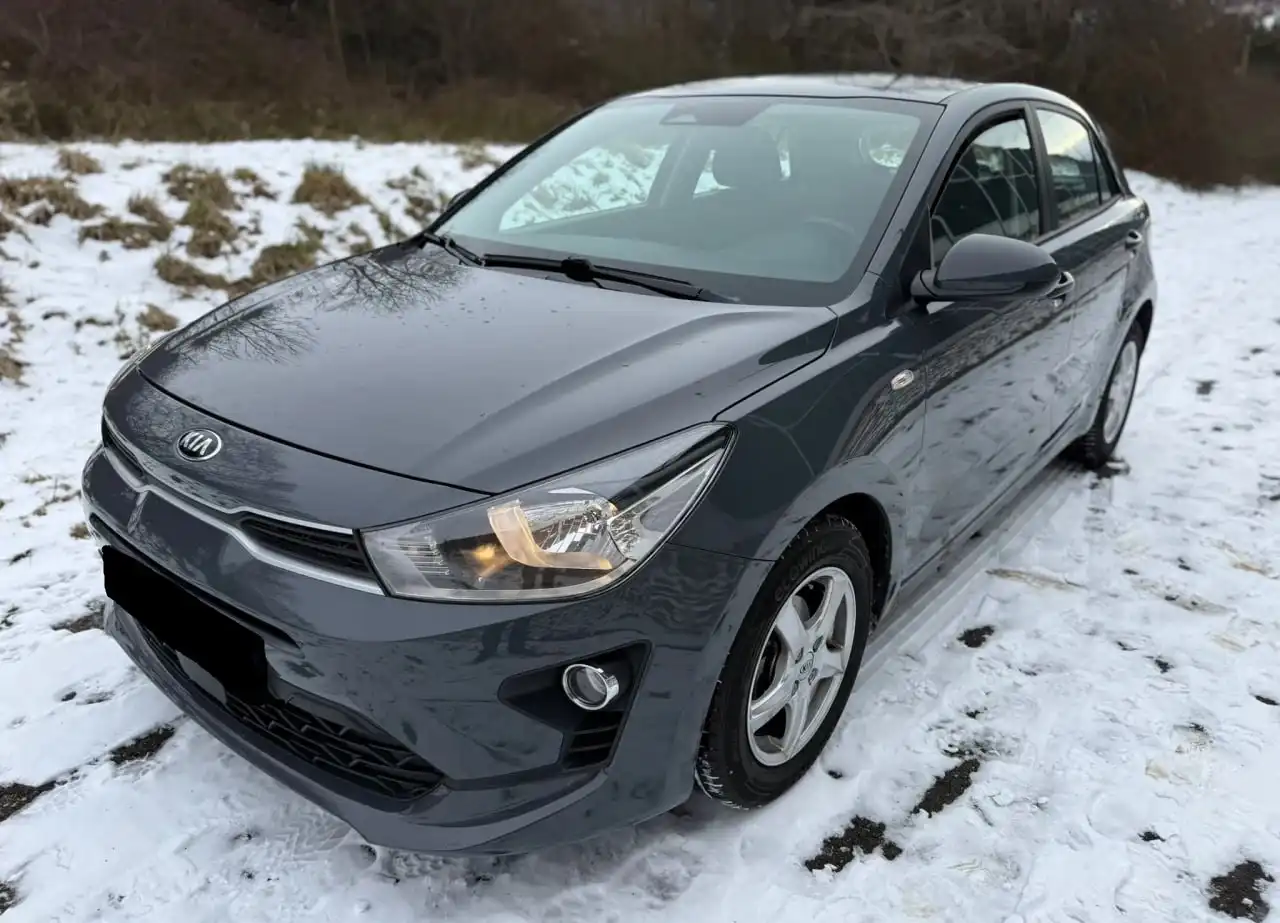 Kia Rio 1.2 L 2021 года