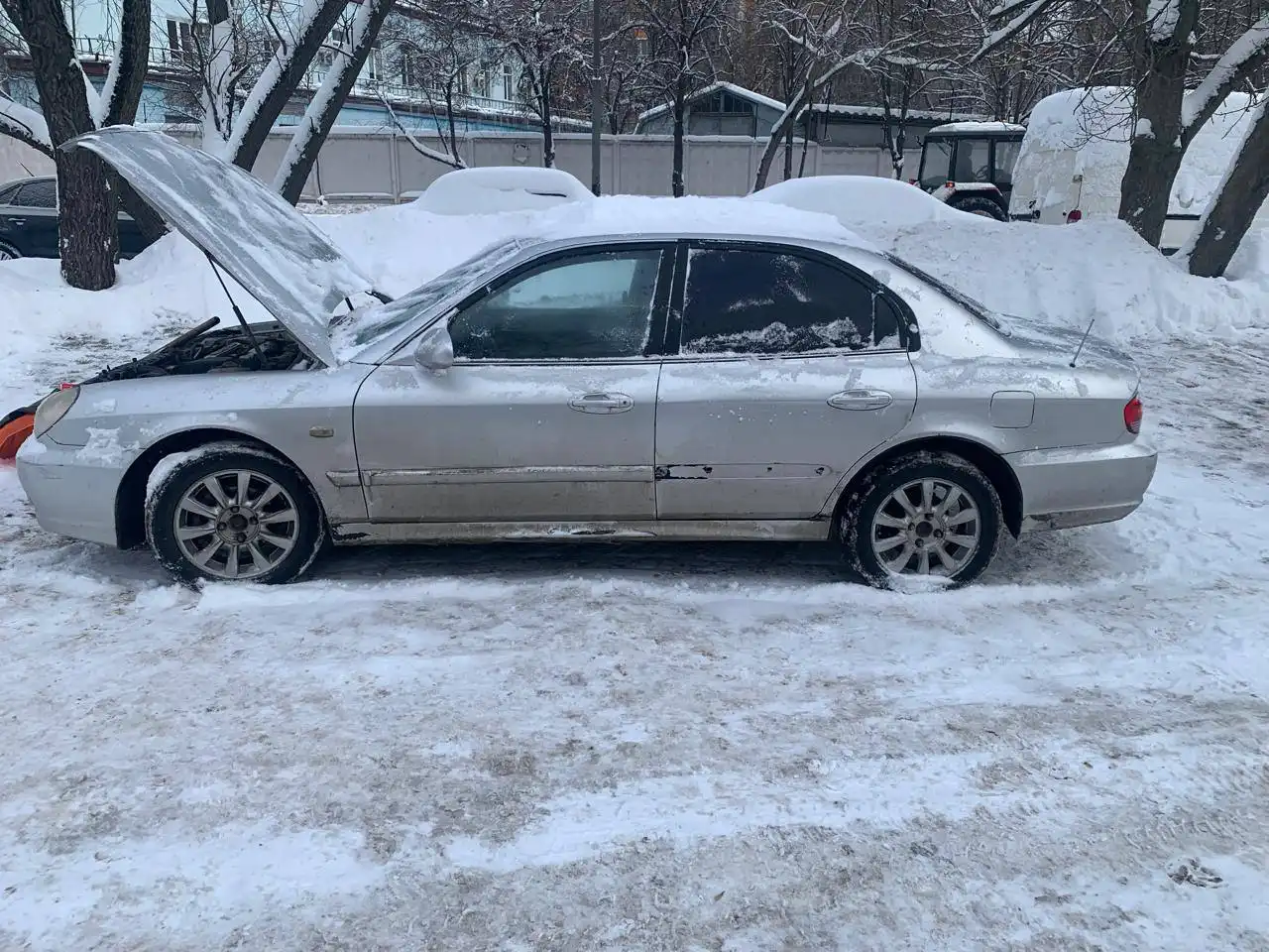 Hyundai Sonata 2.0 МТ 2005
