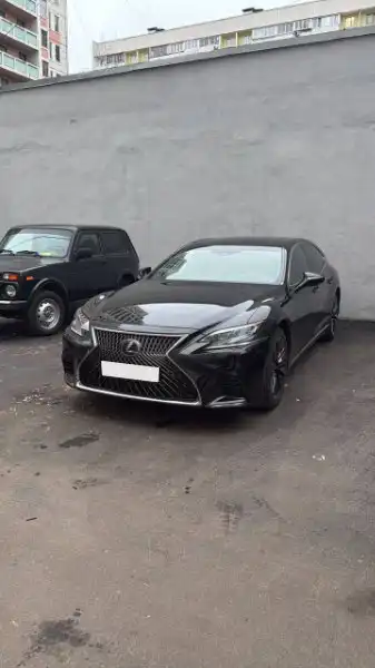 Lexus LS 2018 в отличном состоянии - Легковые автомобили (Авто) в Москва