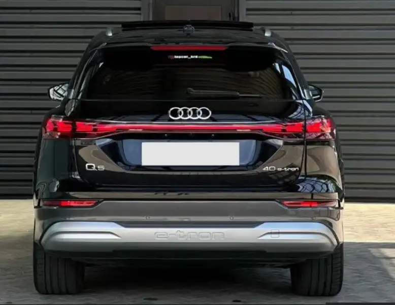 Audi Q5 e-tron 2022 года в отличном состоянии