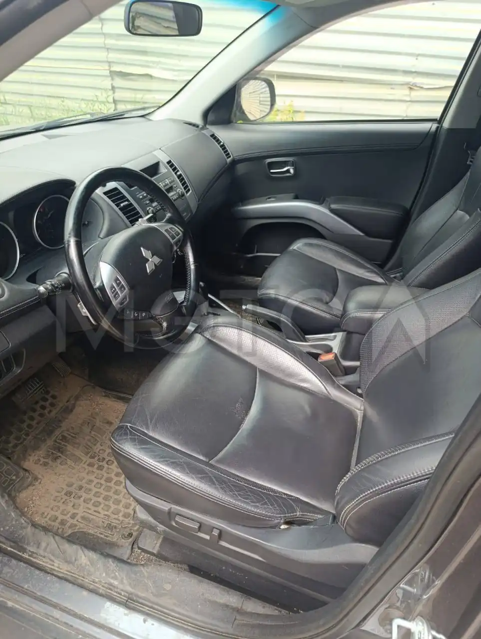 Продажа Mitsubishi Outlander 2010 на торгах по банкротству - Легковые автомобили (Авто) в Московская область