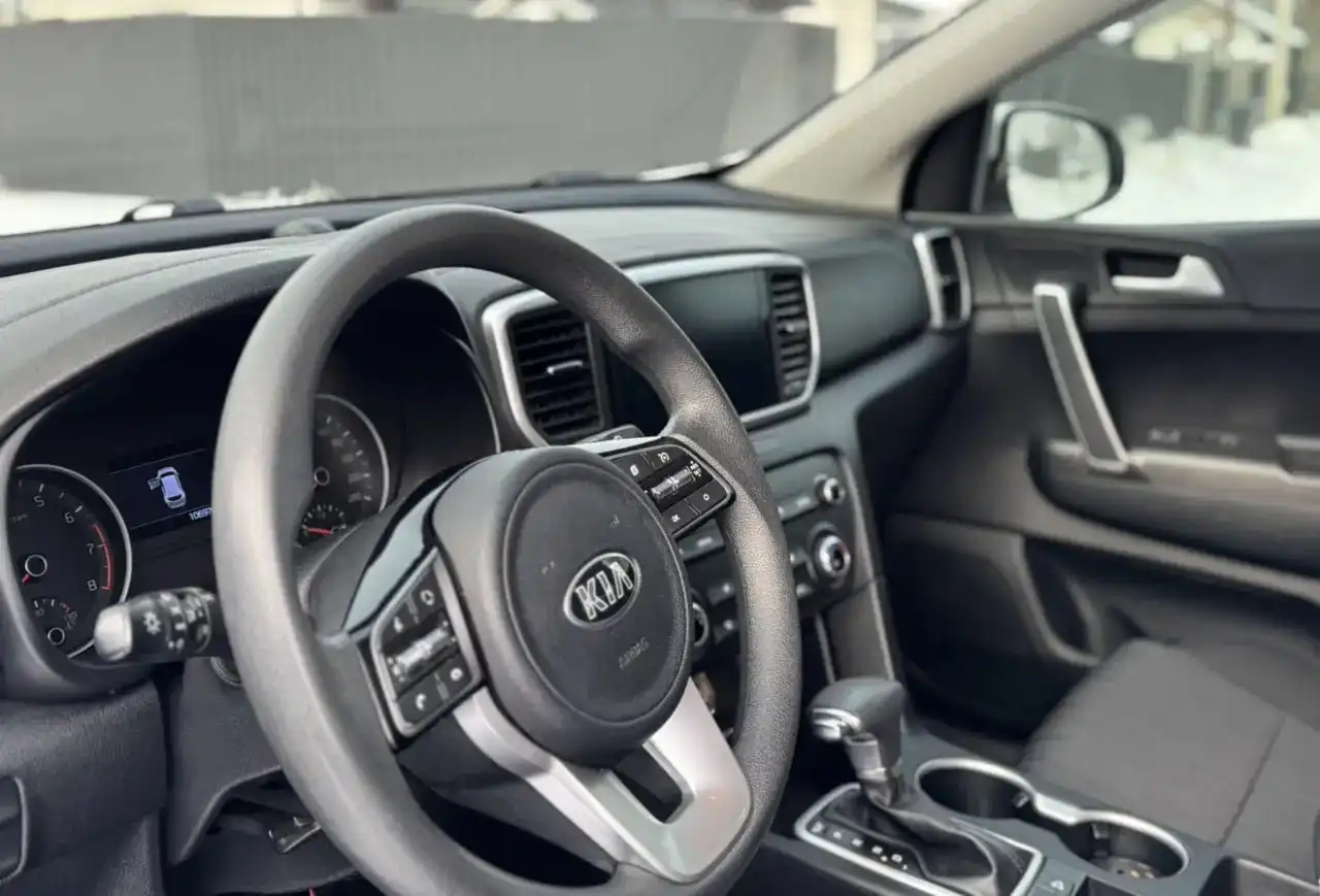 Продажа Kia Sportage 1.6л автомат - Легковые автомобили (Авто) в Москва