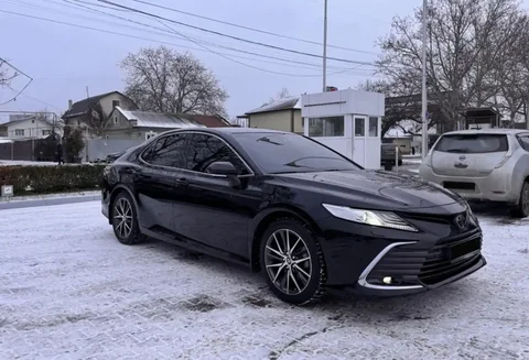 Toyota Camry 2021 85 тыс. км - Авторынок в Москва