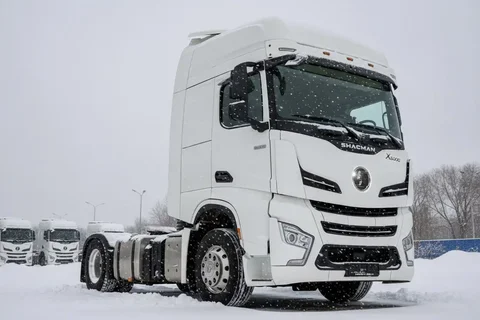 Седельный тягач Shacman Х6000 в наличии в Москве - Авторынок в Москва