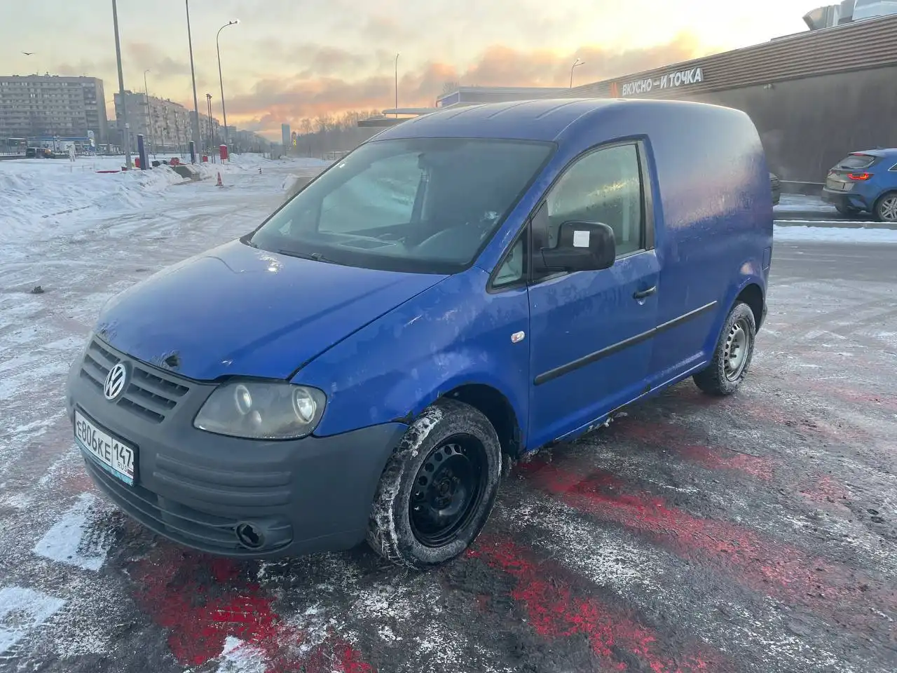 Volkswagen Caddy 2008 года выпуска - Авто в Санкт-Петербург