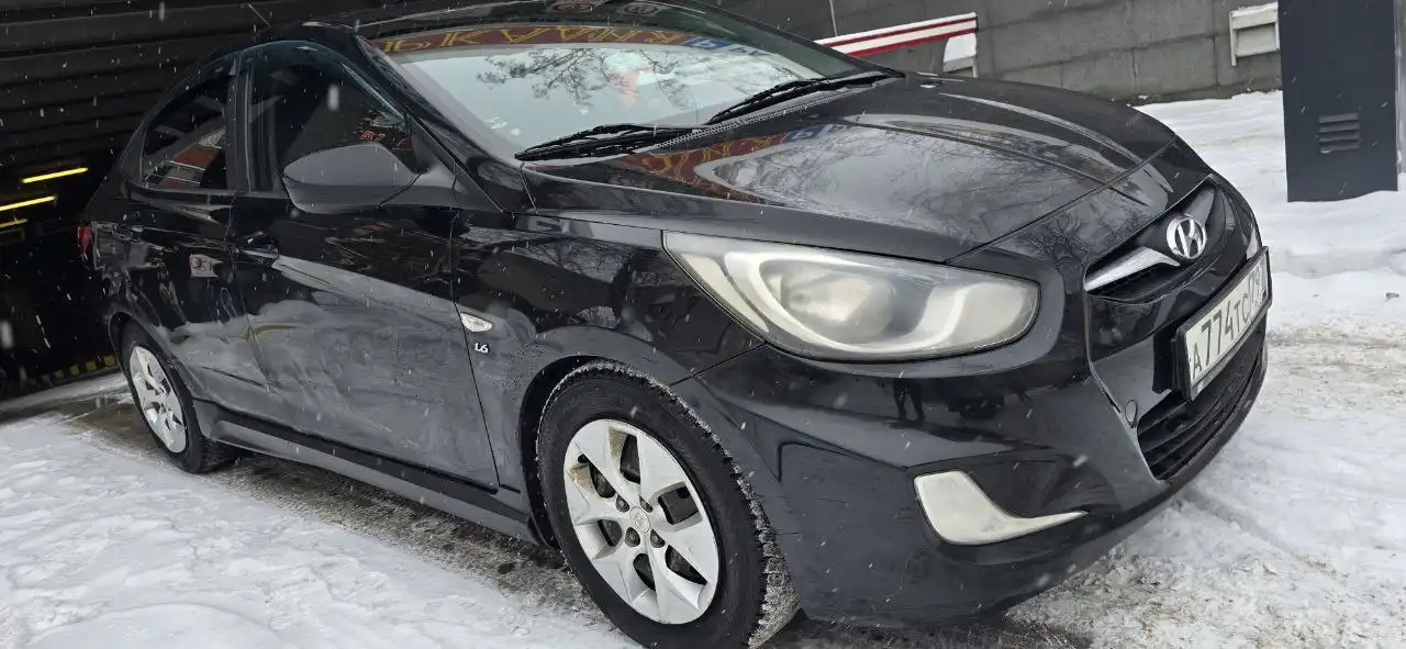 Hyundai SOLARIS 2012 года в Москве - Легковые автомобили (Авто) в Москва